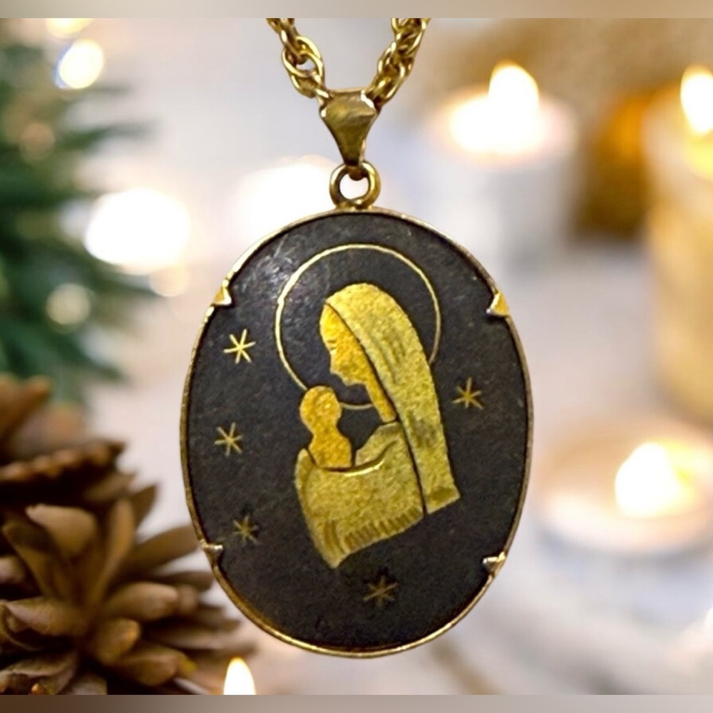 Damascene Gold tone Mary & Jesus Pendant & Necklace by Midas of Toledo Spain EUC
